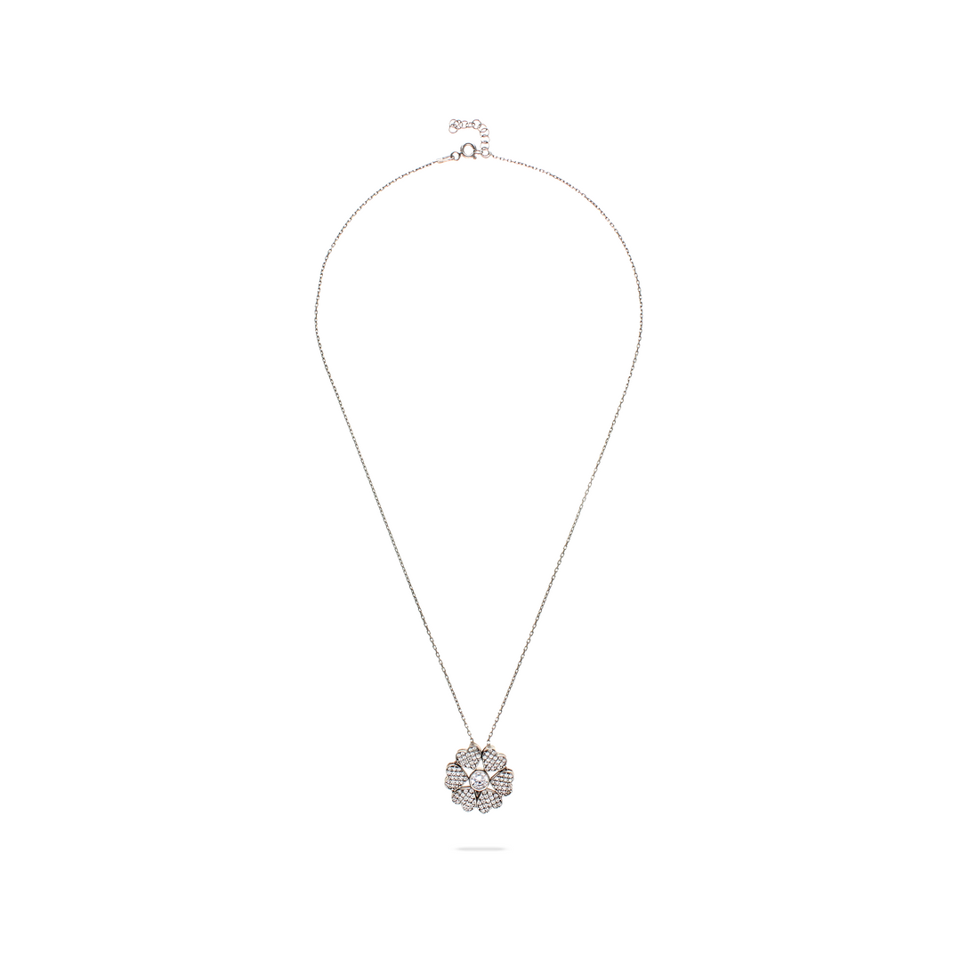 Blooming Love Necklace