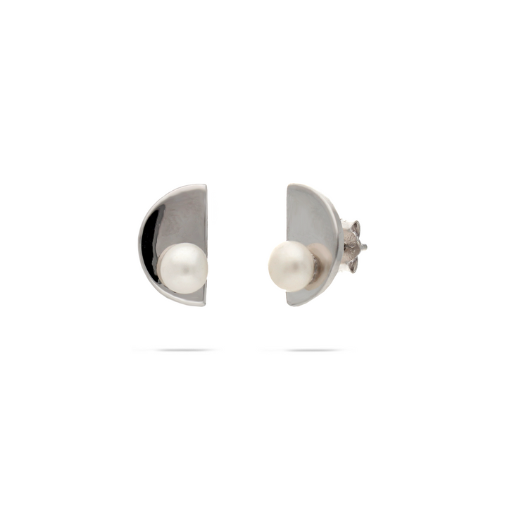 Moon On Rest Earrings