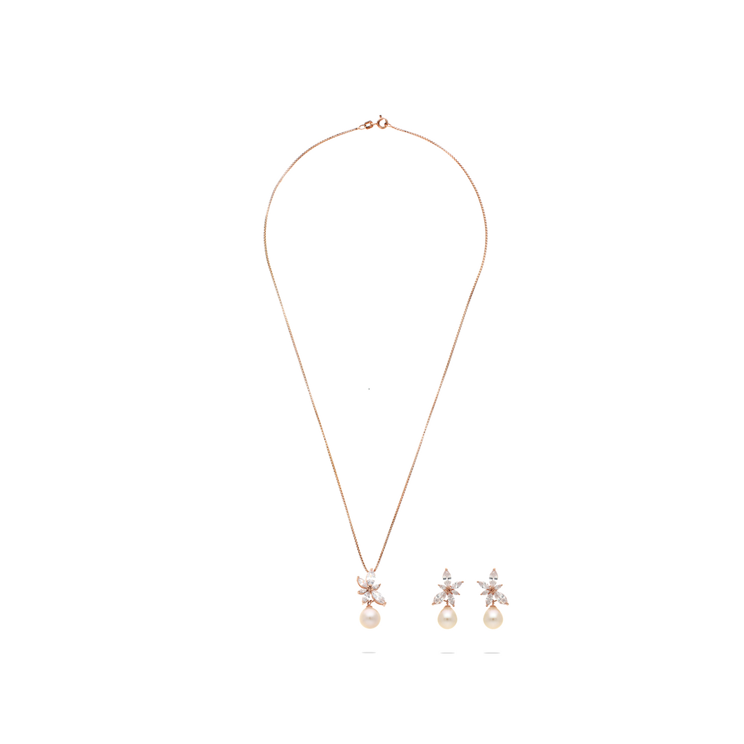 Crisp Pearl Set